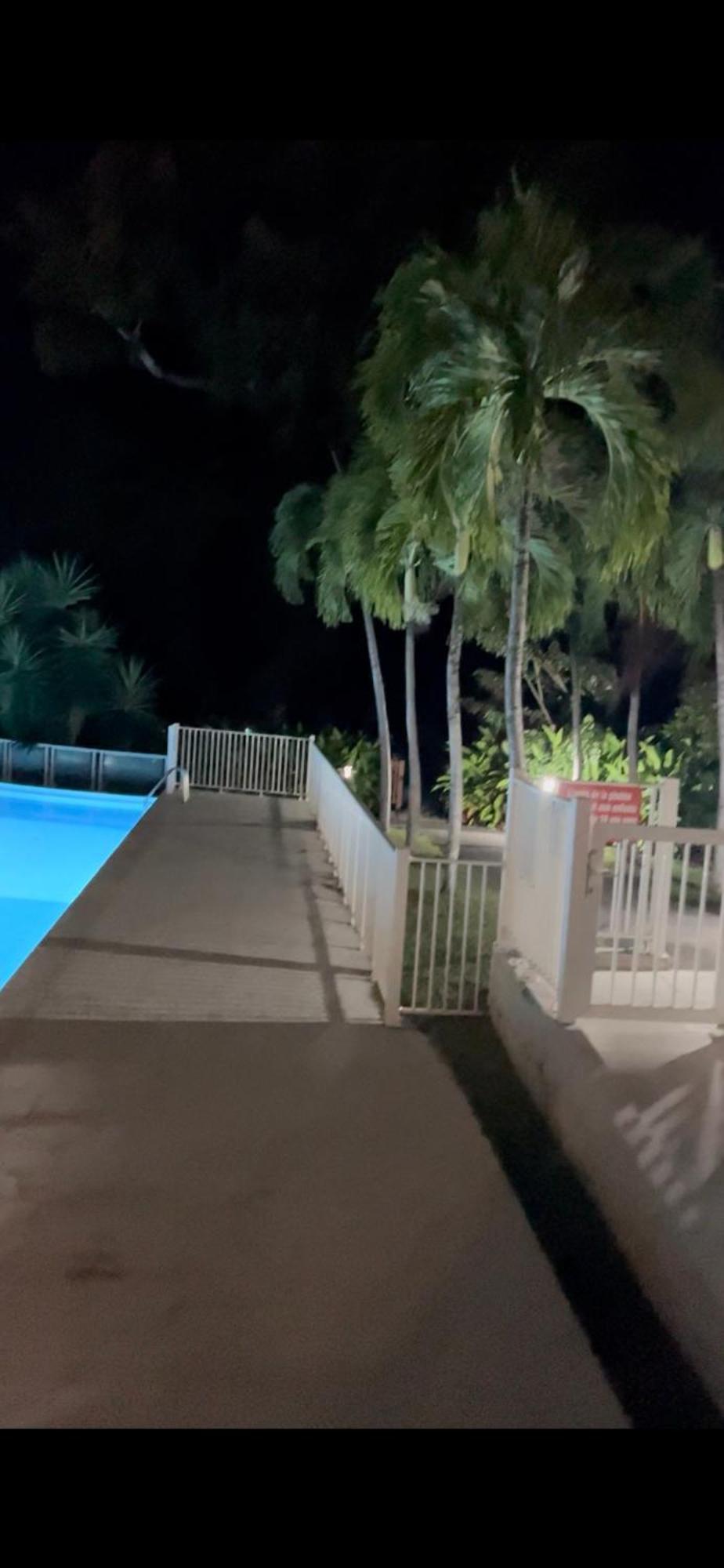 Superbe Appartement T2 Residence Securisee Ле Диамант Екстериор снимка
